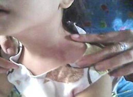 Hà[-]Nội:[-]Chấn[-]động[-]nữ[-]sinh[-]14[-]tuổi[-]bị[-]5[-]bạn[-]trai[-]cùng[-]lớp[-]hiếp[-]dâm[-]1